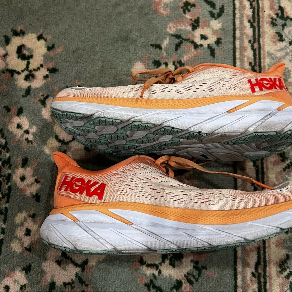 HOKA Clifton 8 Women's Orange Running Shoe Sneakers Z5752 Size 9B - Picture 5 of 11